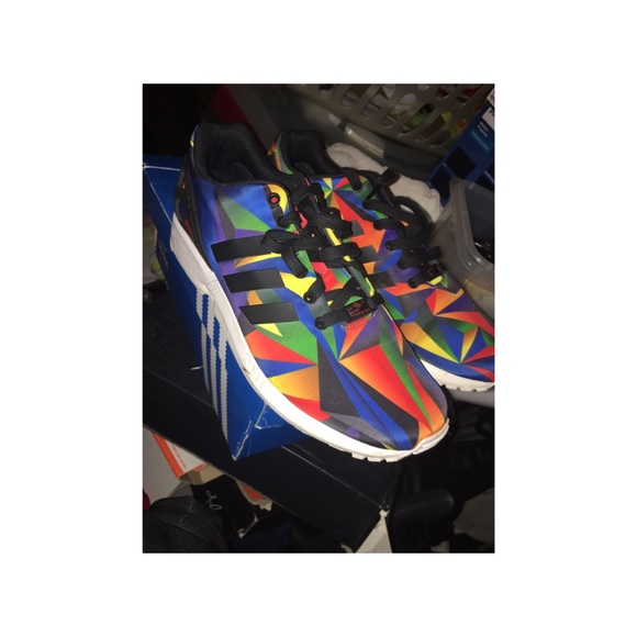 Mens size 10.5 adidas  zx flux - Picture 1 of 3